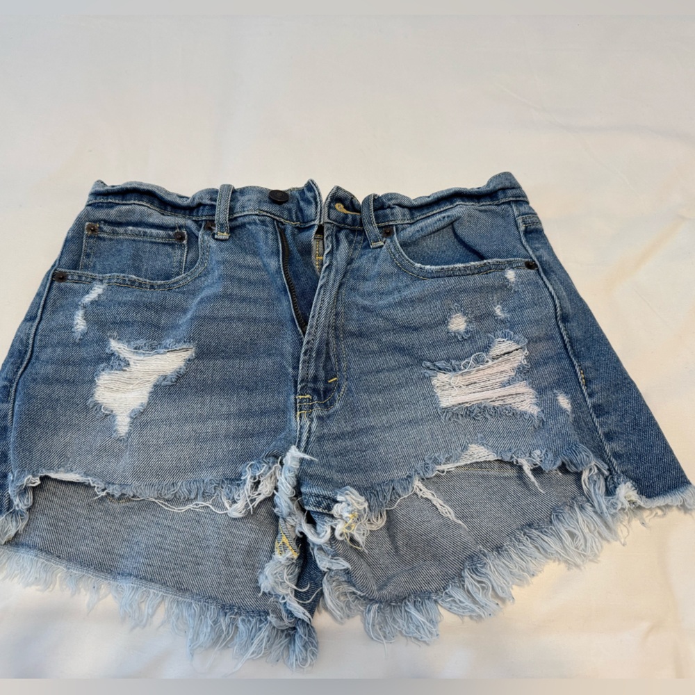 Abercrombie & Fitch High Rise Short, gently worn, Size 2/26